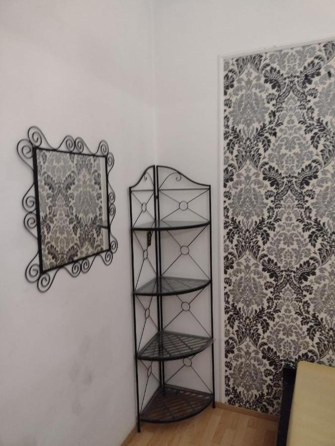Tiborlak Daire Budapeşte Dış mekan fotoğraf